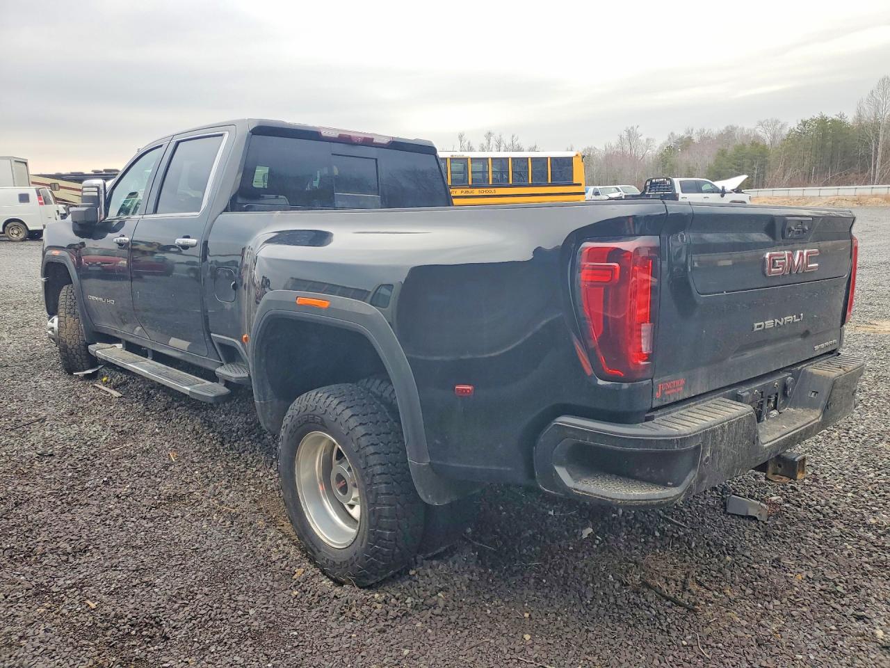 GMC Sierra K3500 Denali