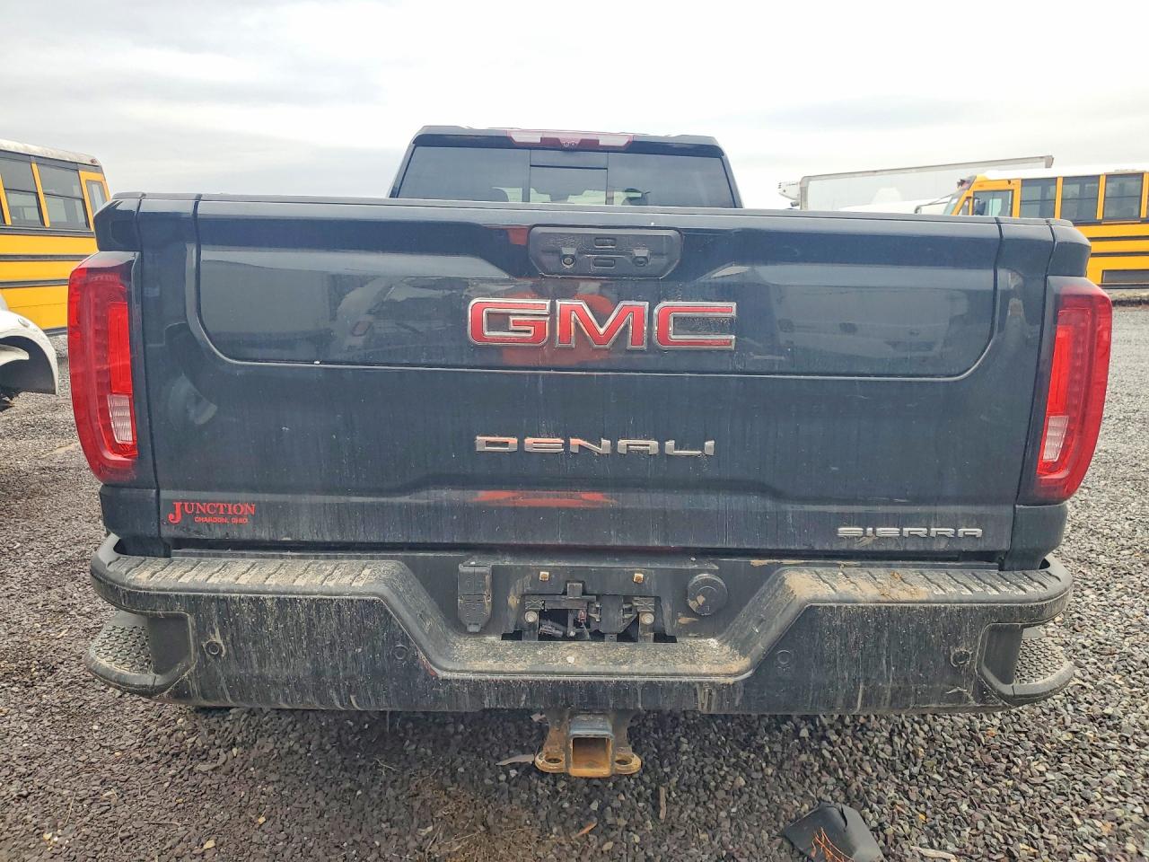 GMC Sierra K3500 Denali