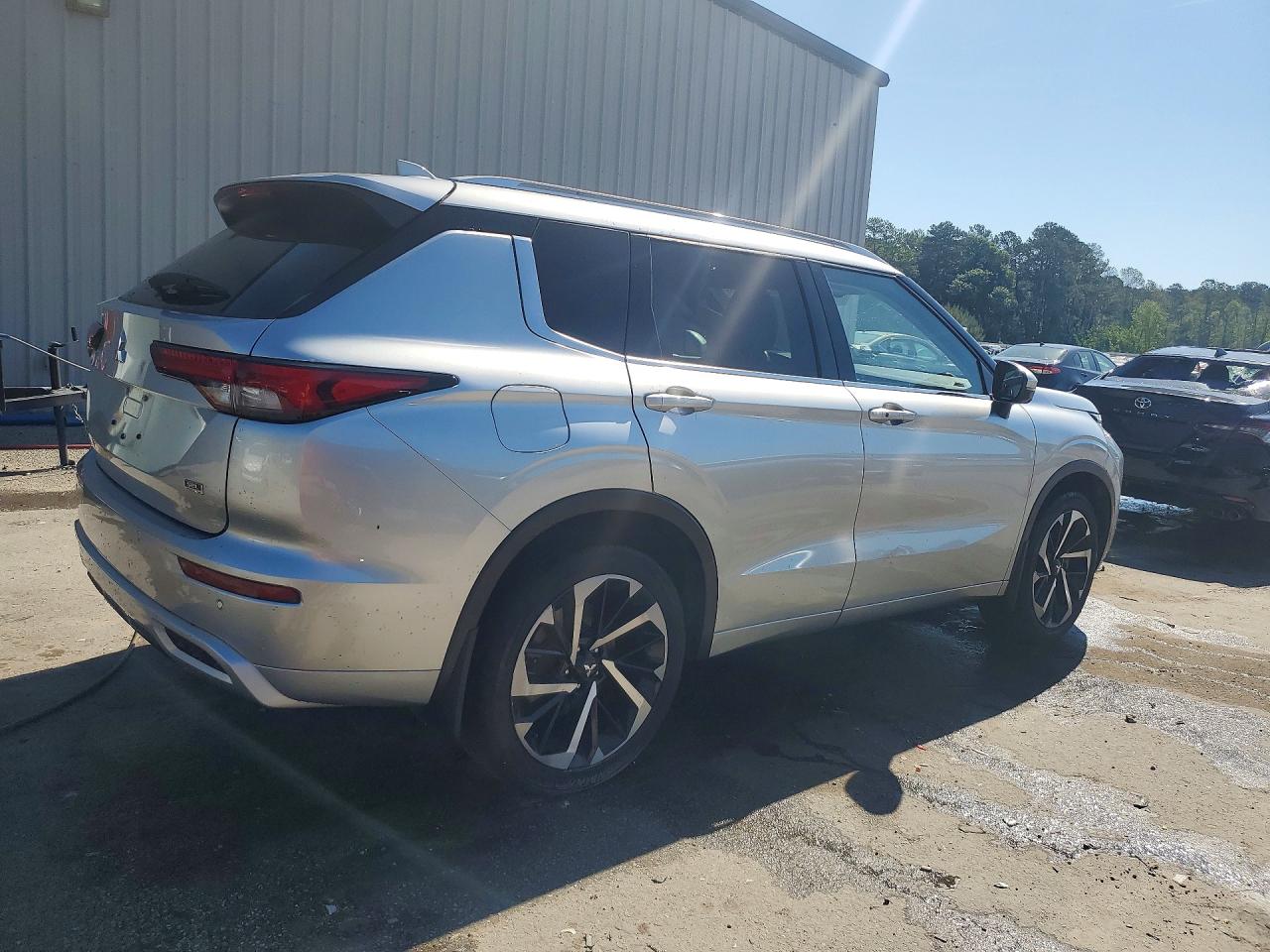 Mitsubishi Outlander Sel