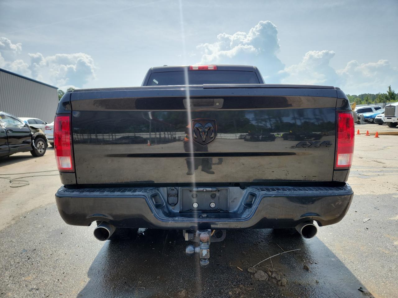 Ram 1500 St