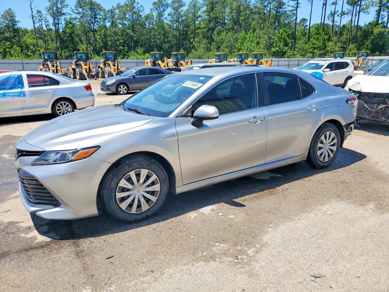 Salvage Toyota Camry Image