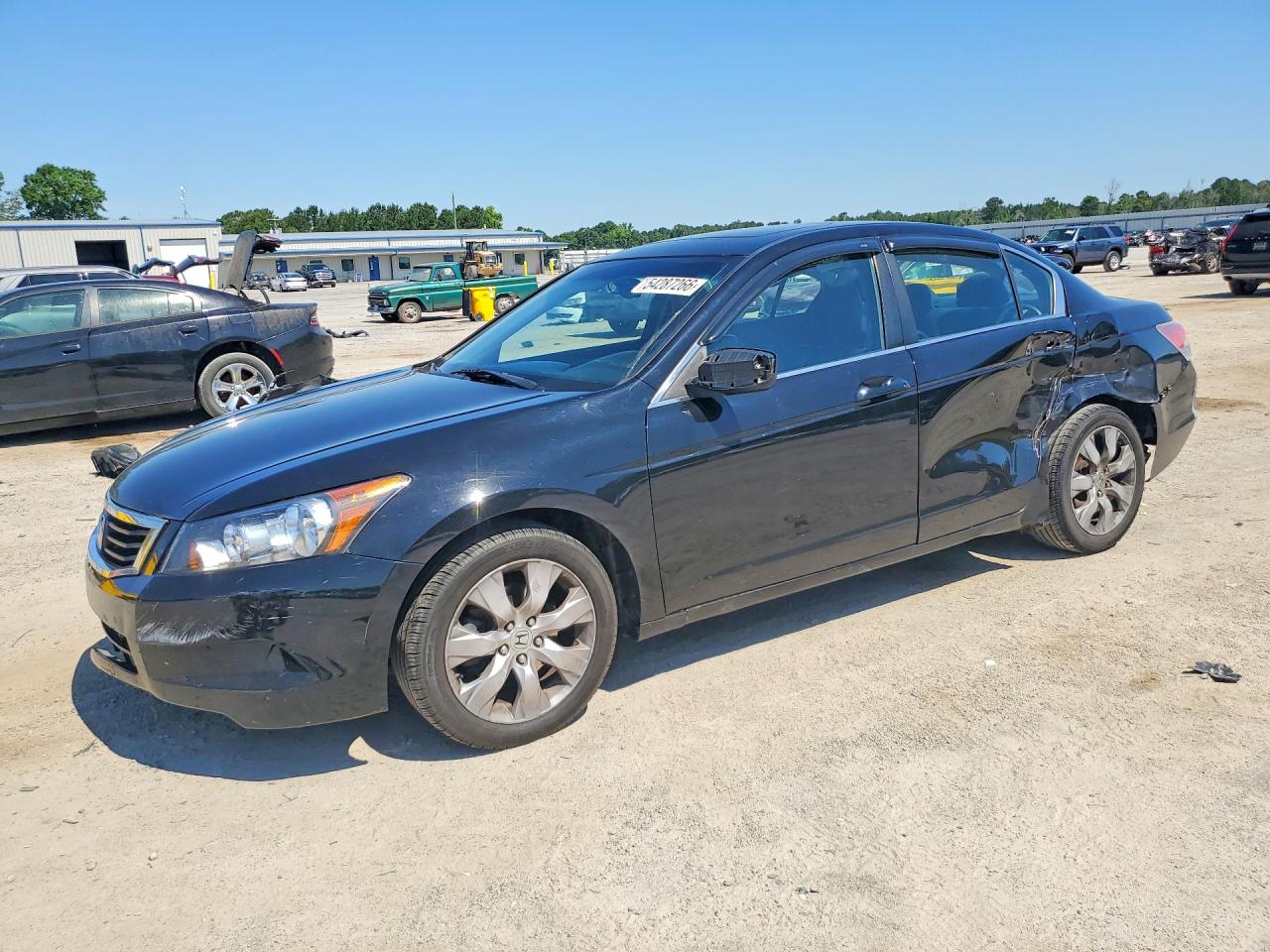 Salvage Honda Accord Image