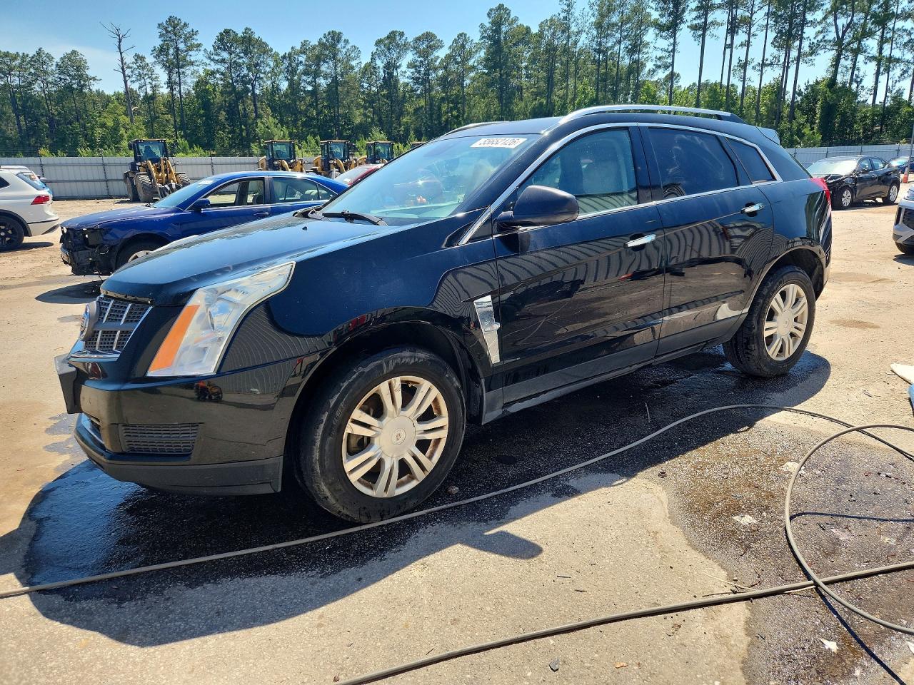 Salvage Cadillac SRX Image