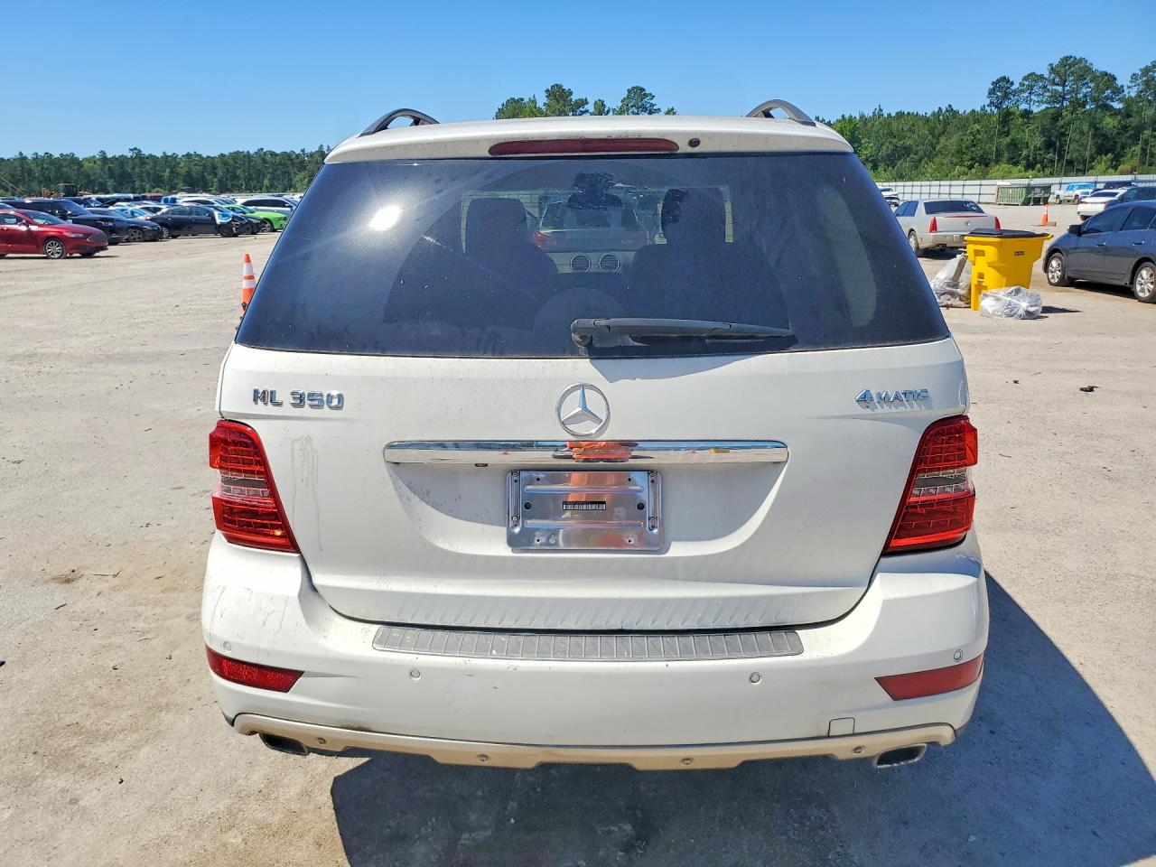Mercedes-Benz M-Class 350