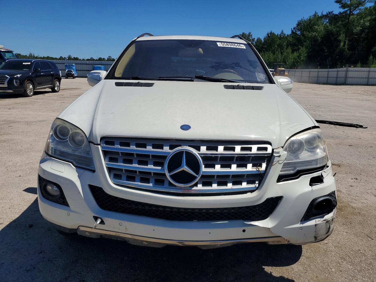 Mercedes-Benz M-Class 350
