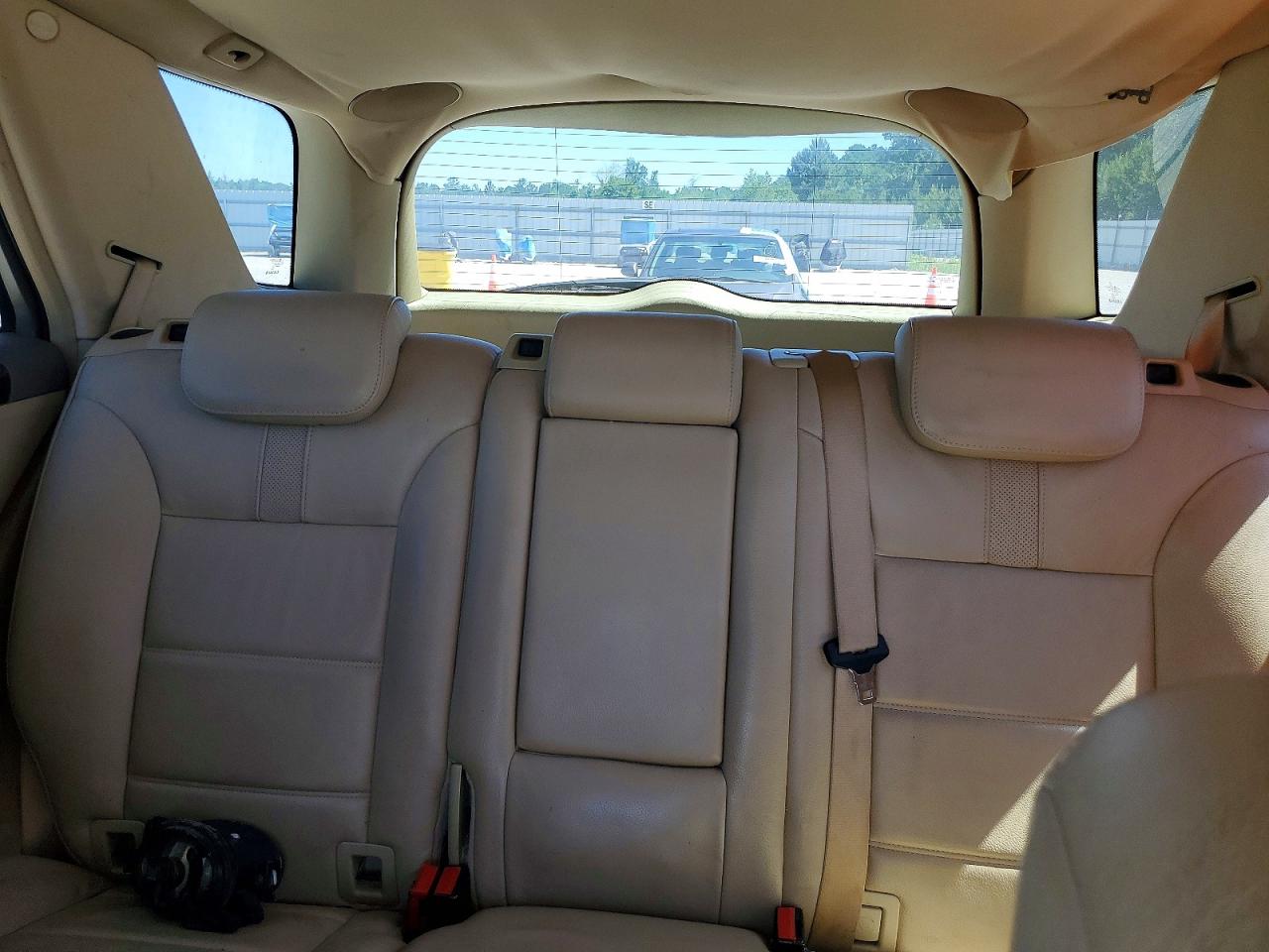 Mercedes-Benz M-Class 350