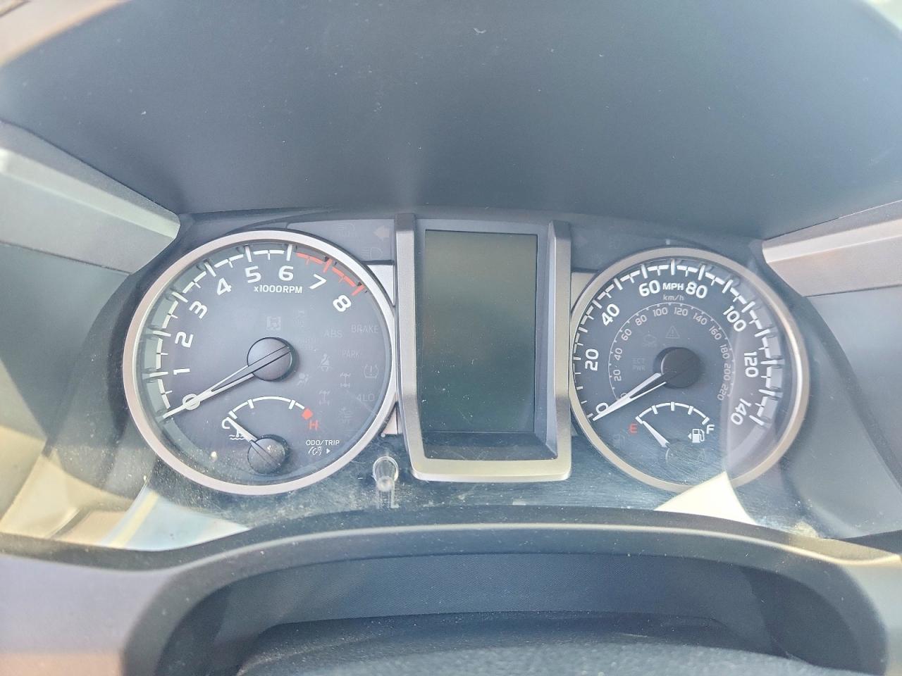 Toyota Tacoma Sr5 V6