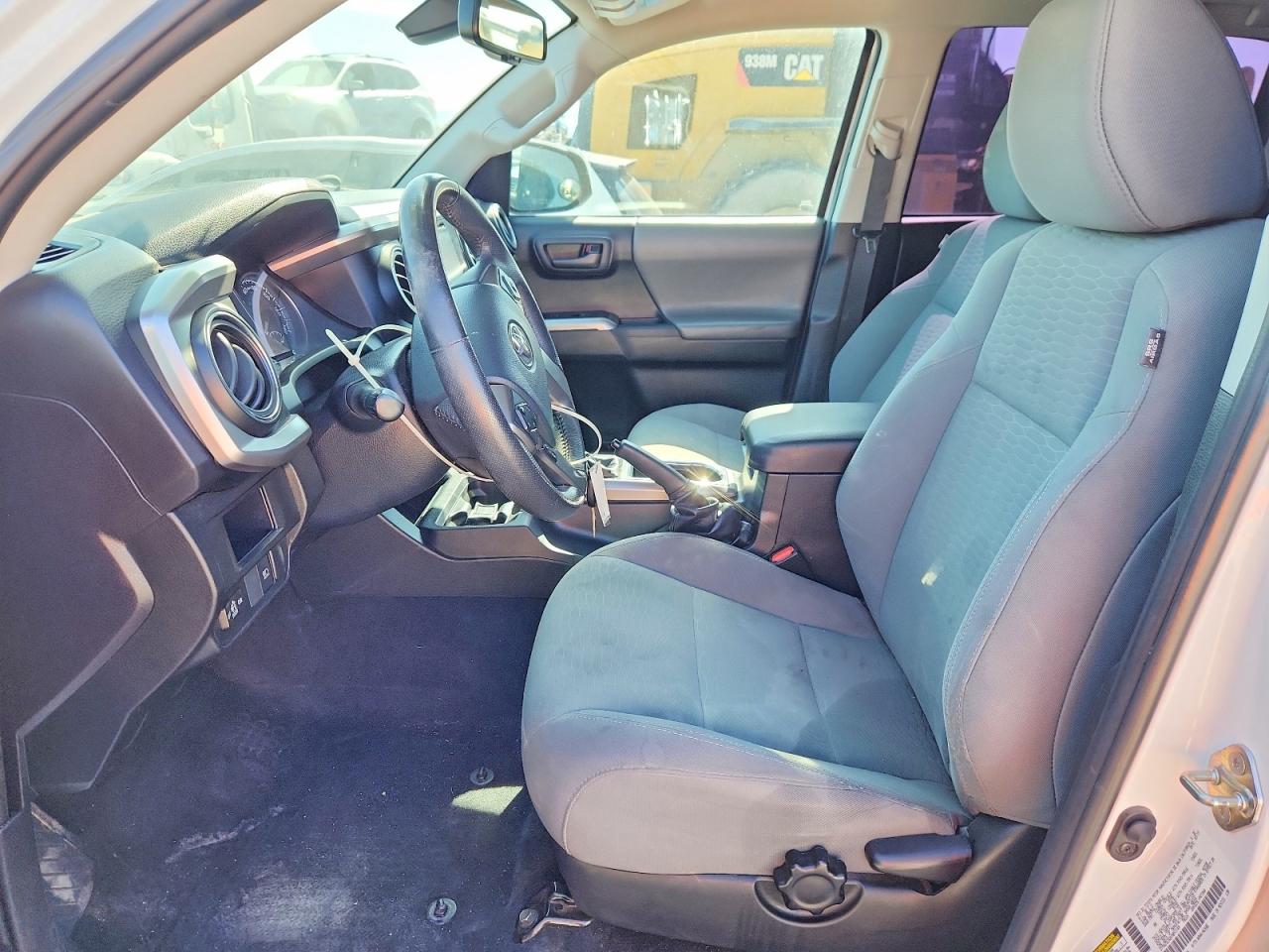 Toyota Tacoma Sr5 V6