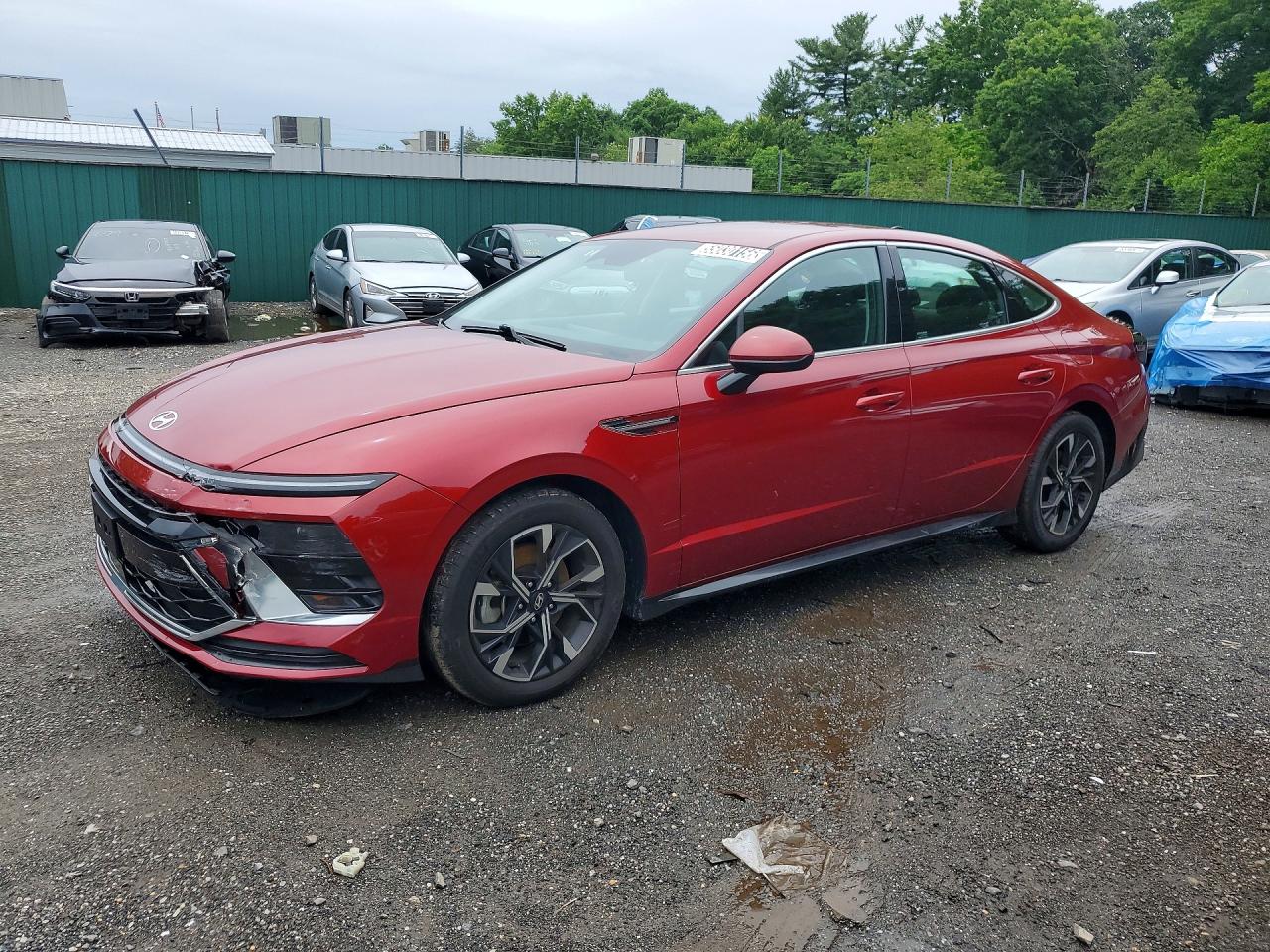 Salvage Hyundai SONATA Image