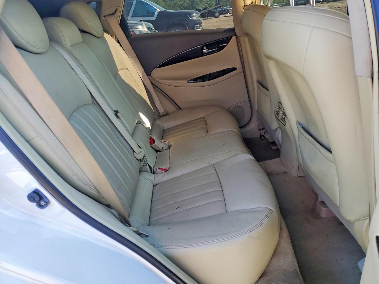 INFINITI Qx Journey