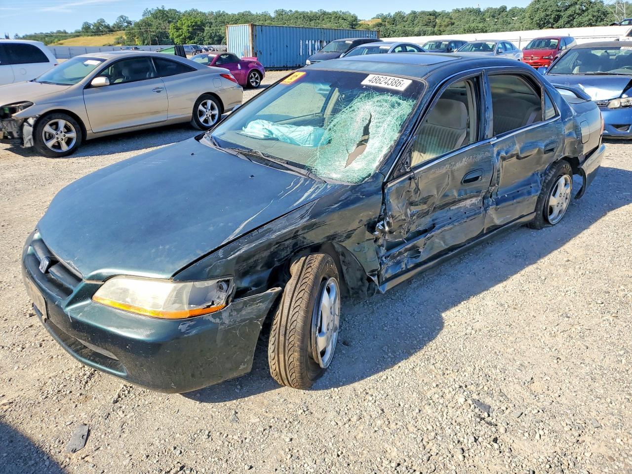 Salvage Honda Accord Image