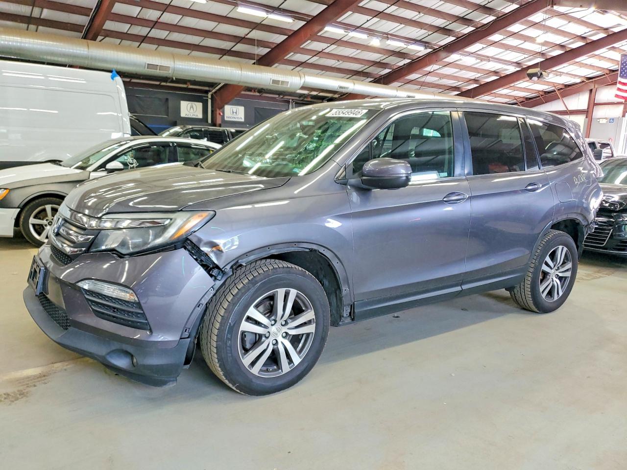 Salvage Honda Pilot Image
