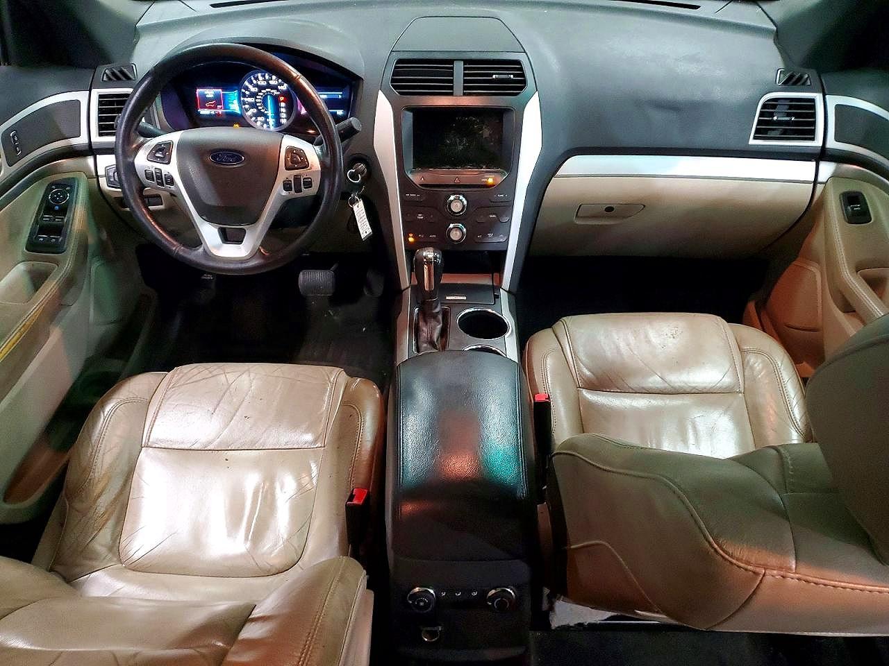 Ford Explorer Xlt