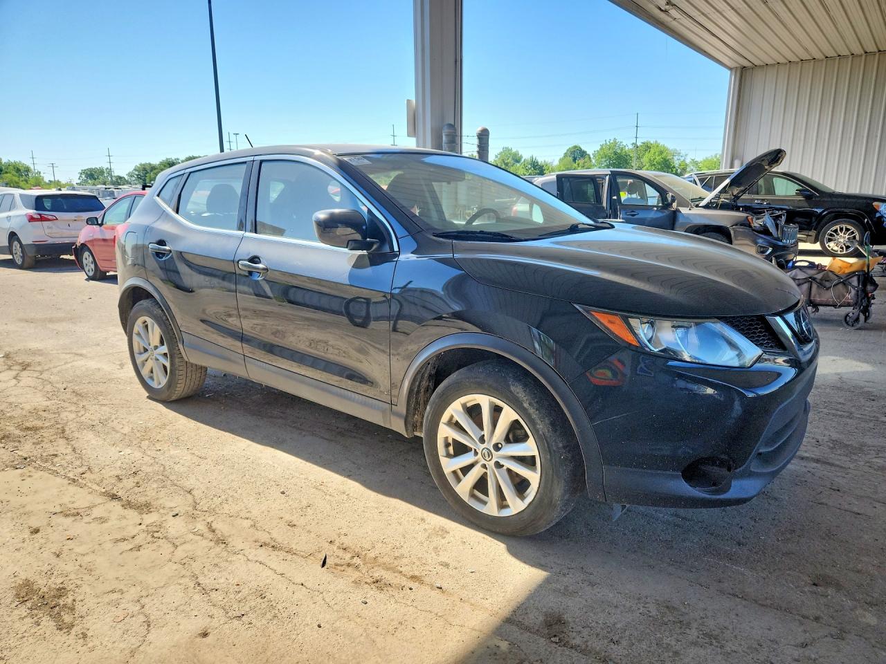 Nissan Rogue S
