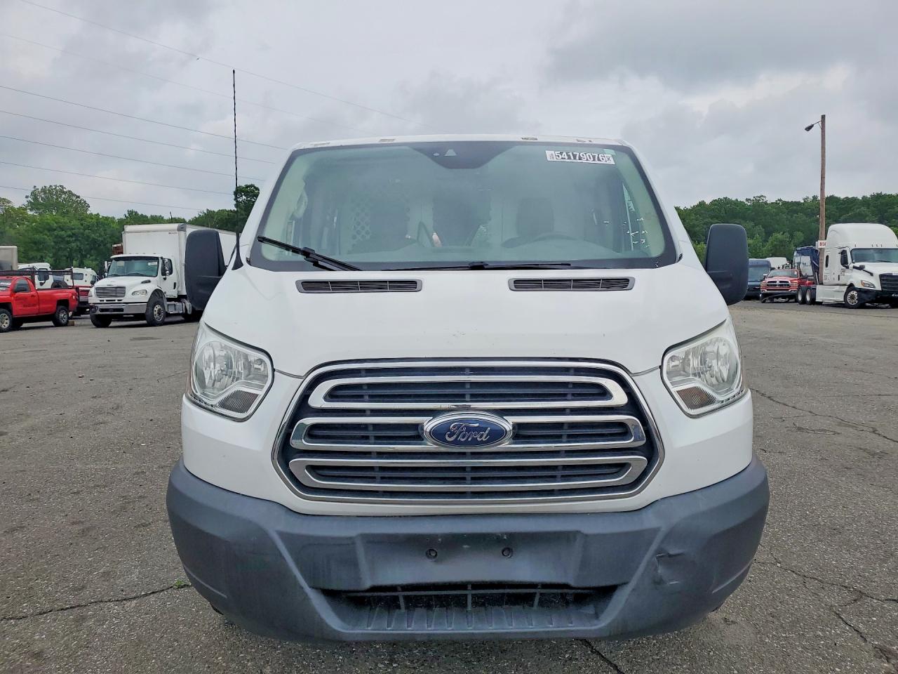 Ford Transit T-250