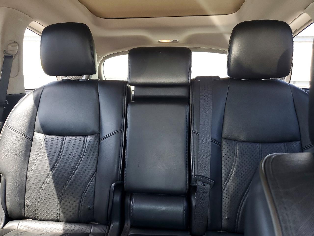 INFINITI JX35 Base