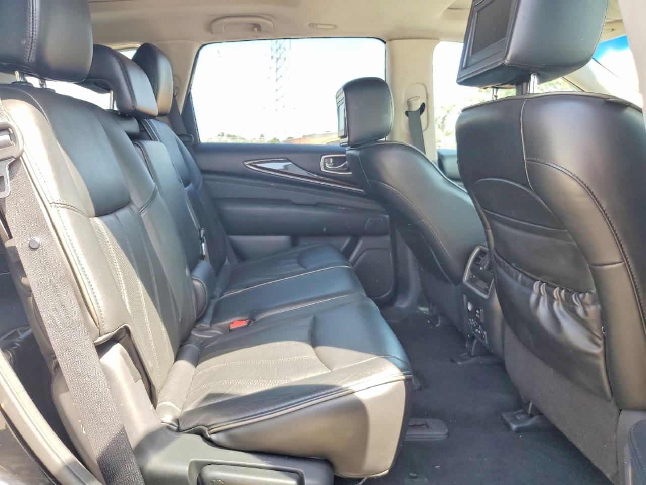 INFINITI JX35 Base