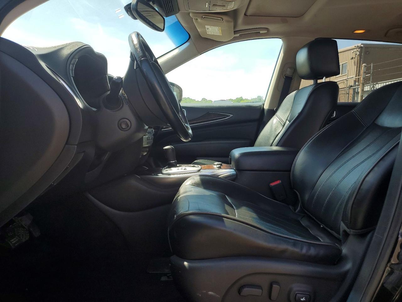 INFINITI JX35 Base