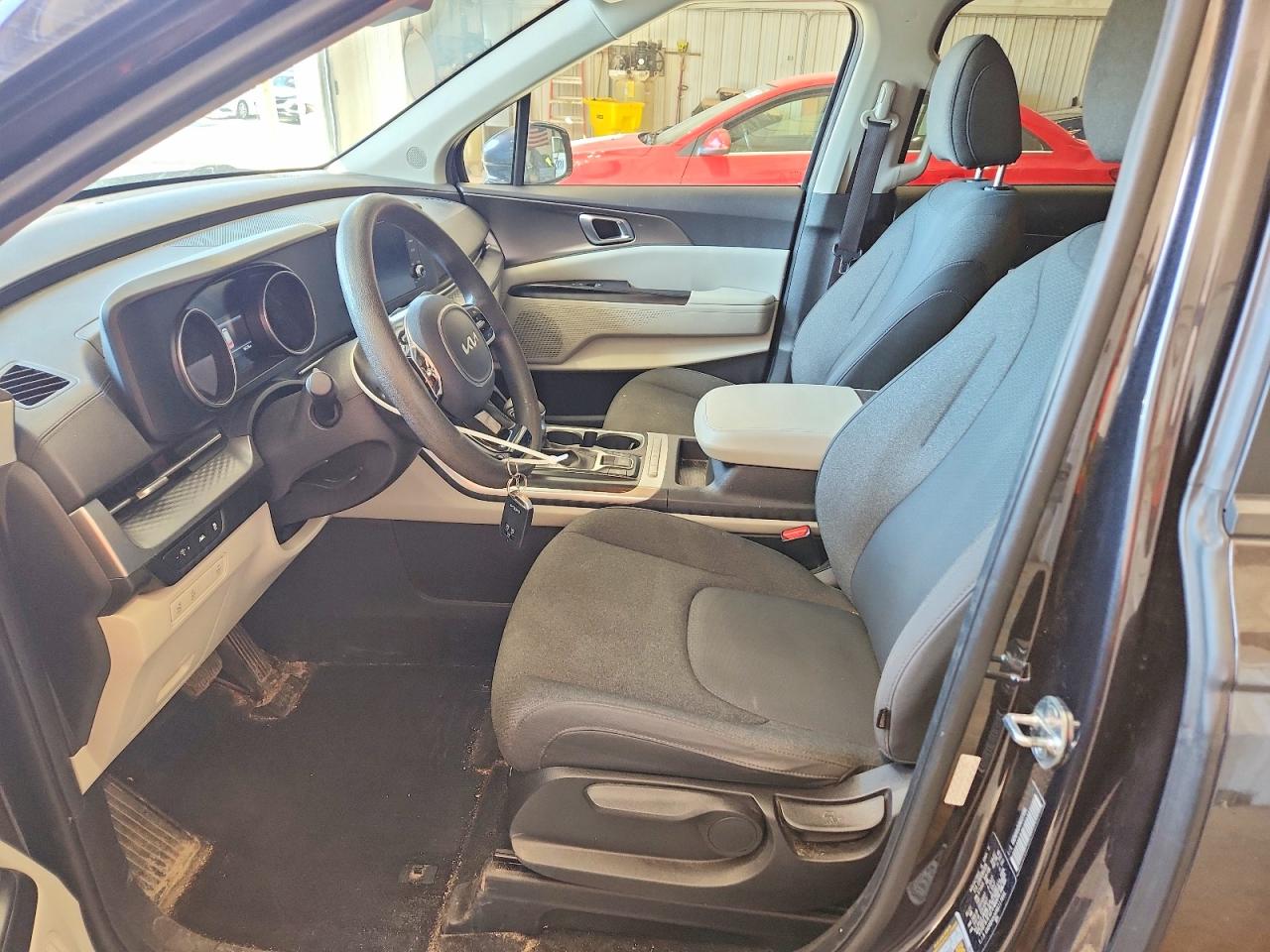 Kia Carnival Lx