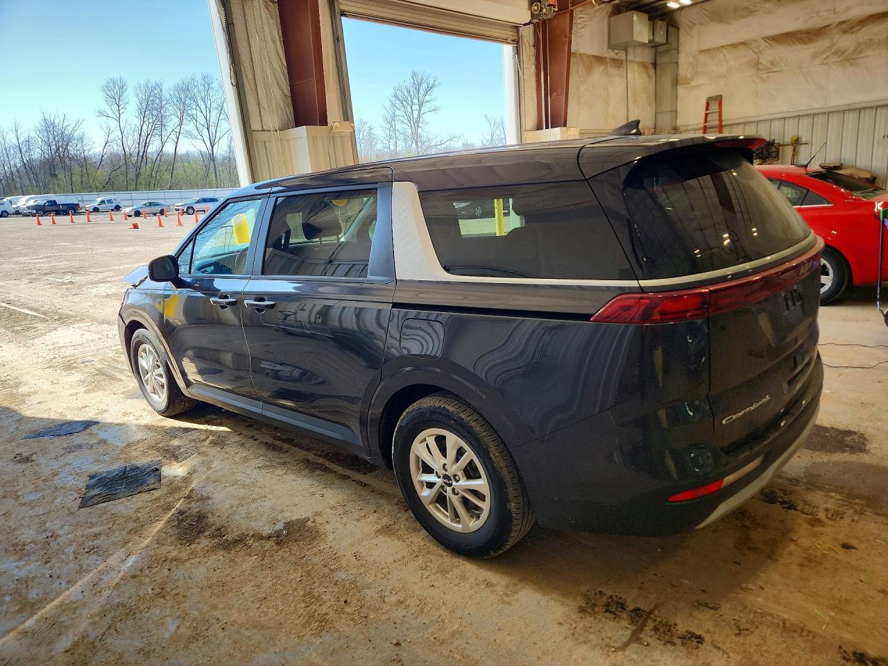 Kia Carnival Lx