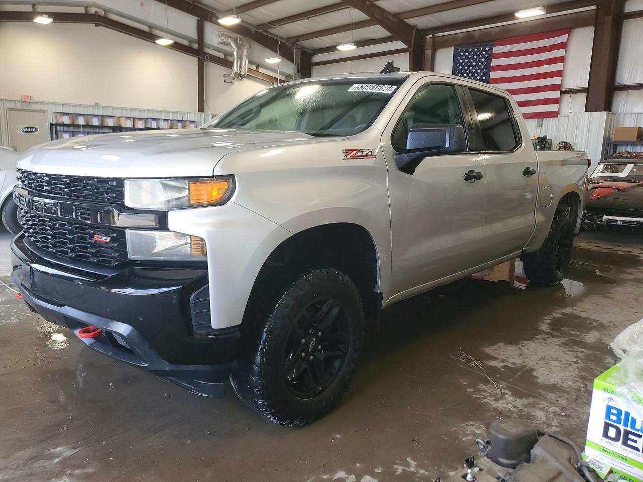 Salvage Chevrolet Silverado Image