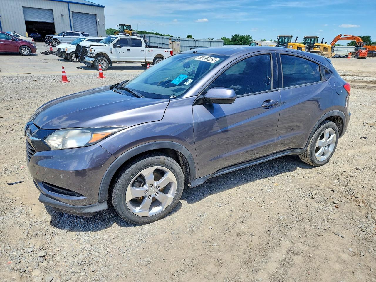 Salvage Honda HR-V Image