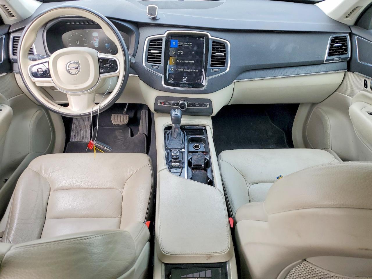 Volvo XC90 T5 Momentum