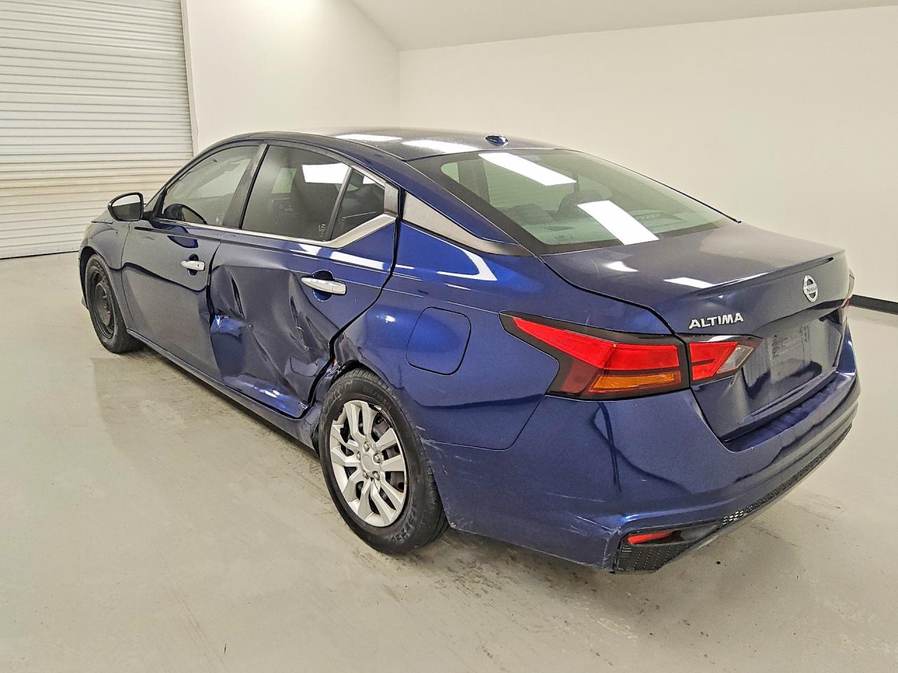 Nissan Altima S