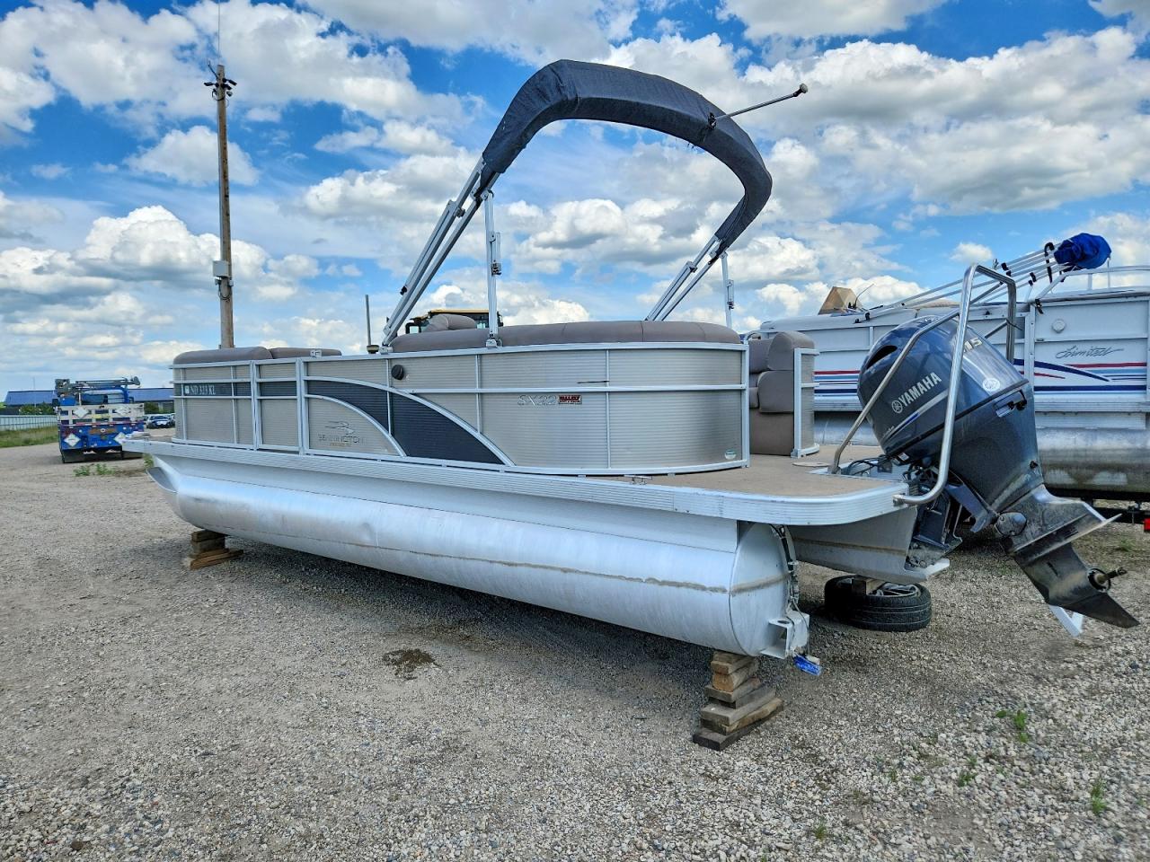 Bennington Boat