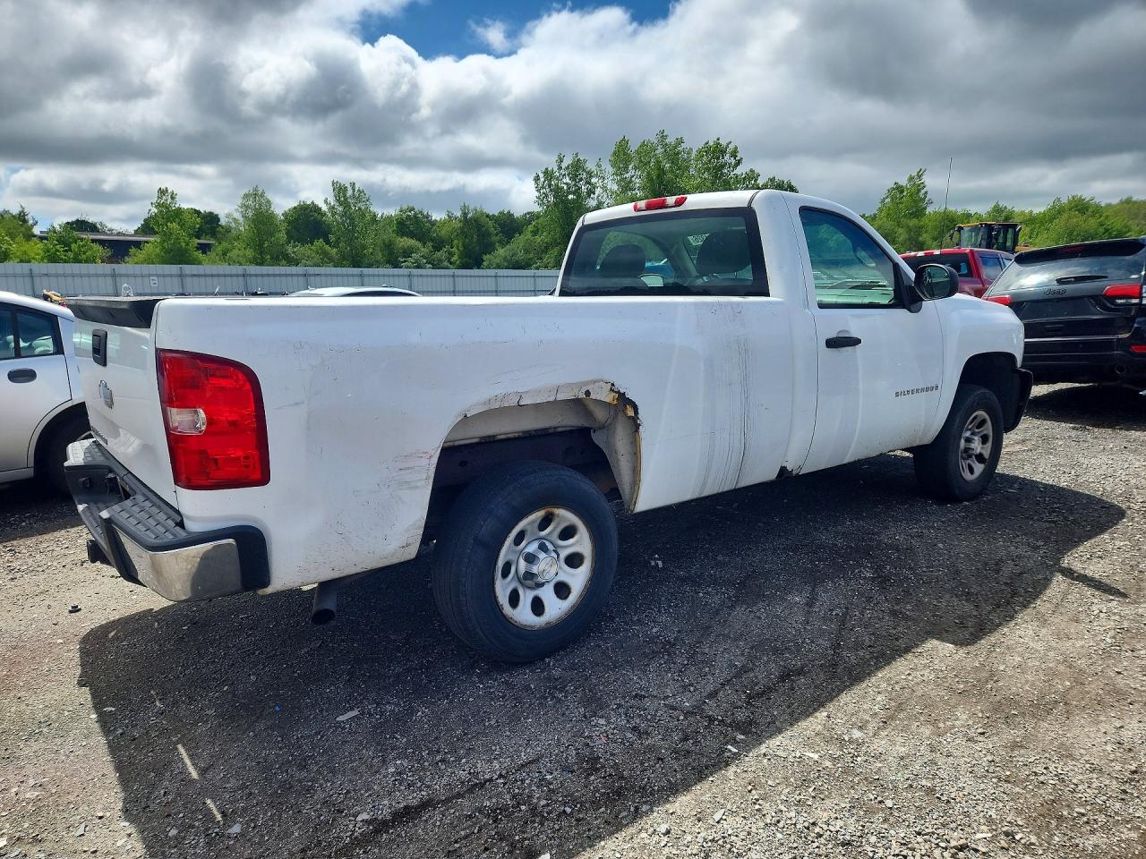 Chevrolet Silverado C1500