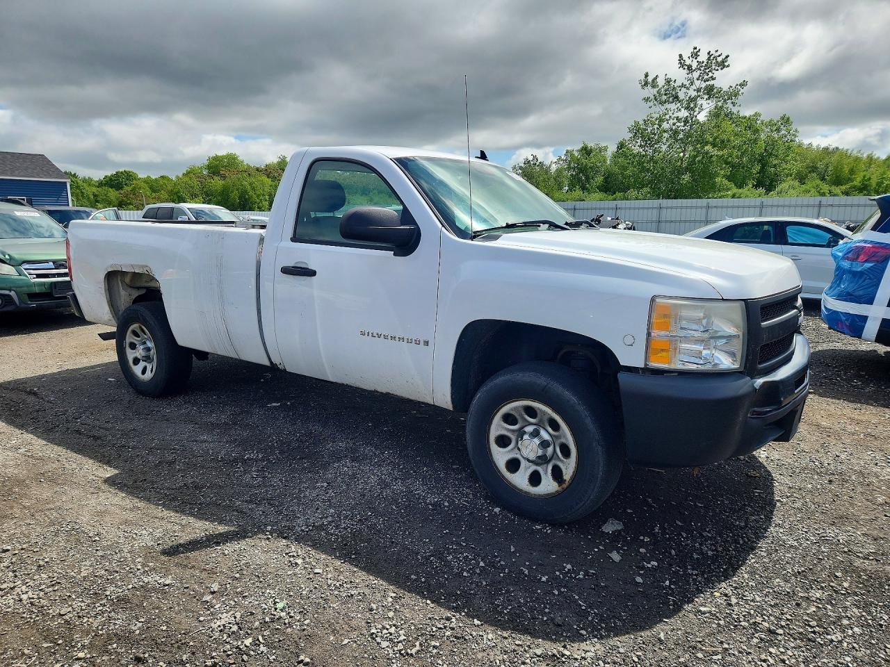 Chevrolet Silverado C1500