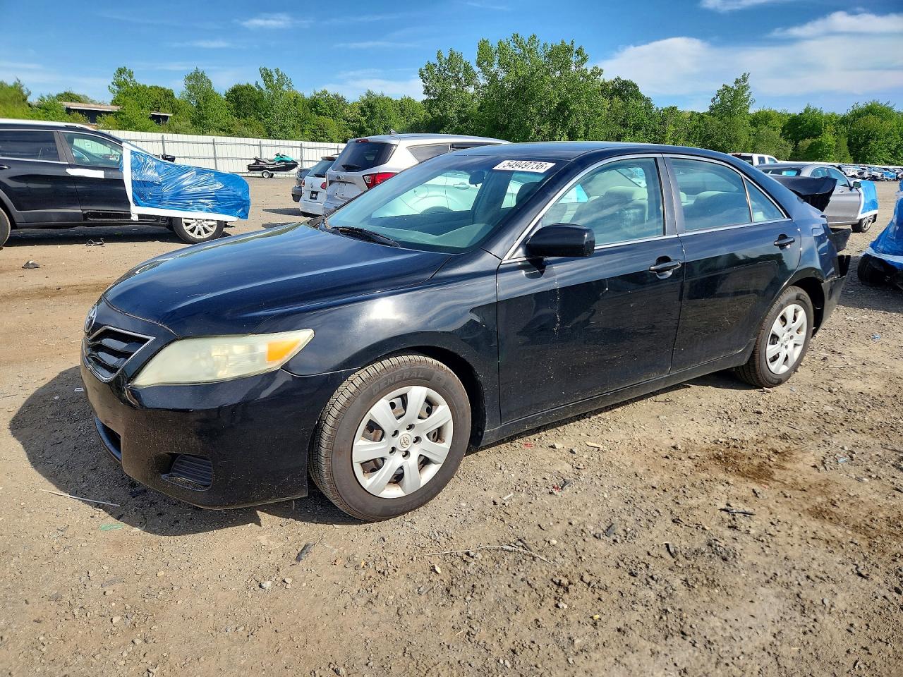 Salvage Toyota Camry Image