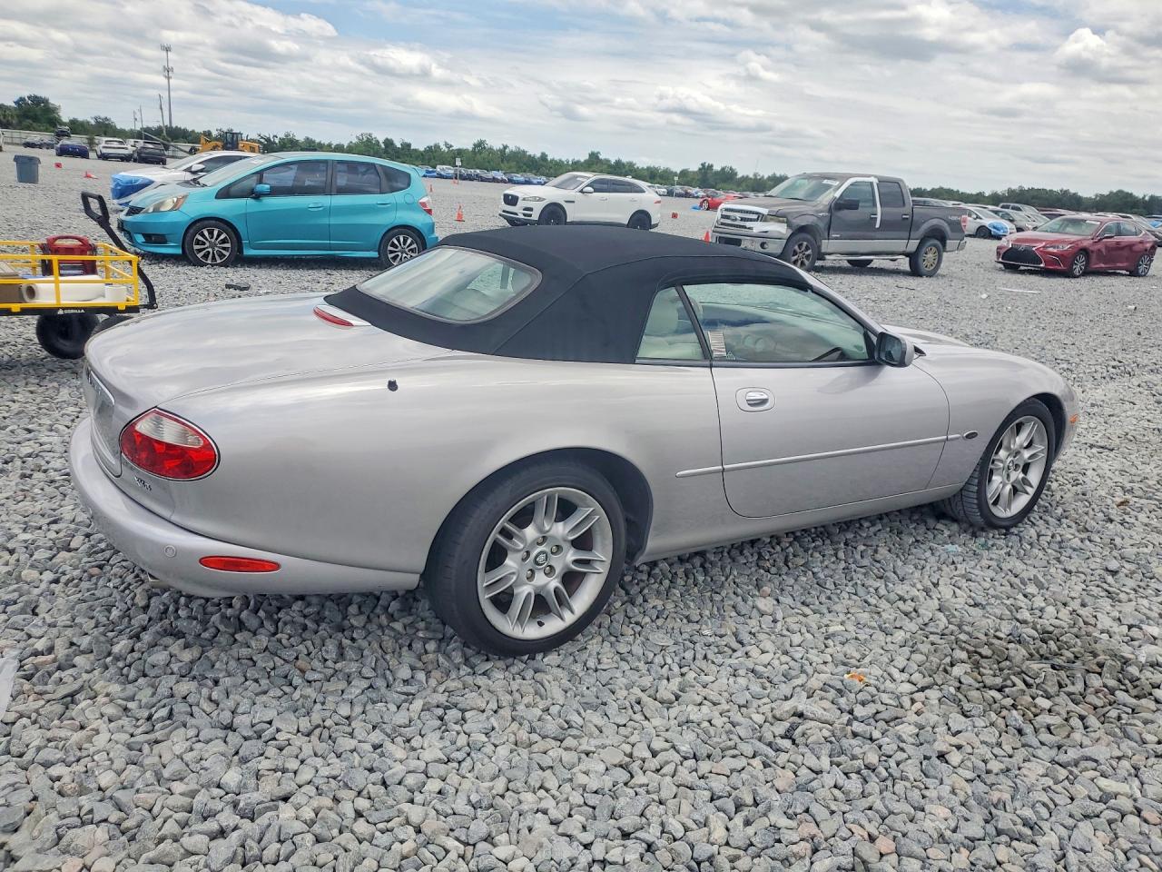Jaguar Xk8