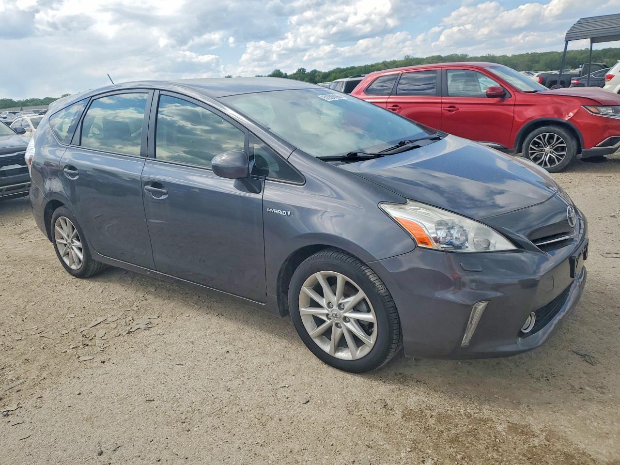 Toyota Prius Five