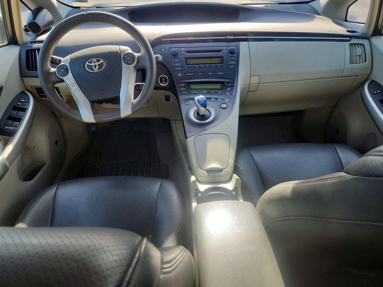 Toyota Prius Three