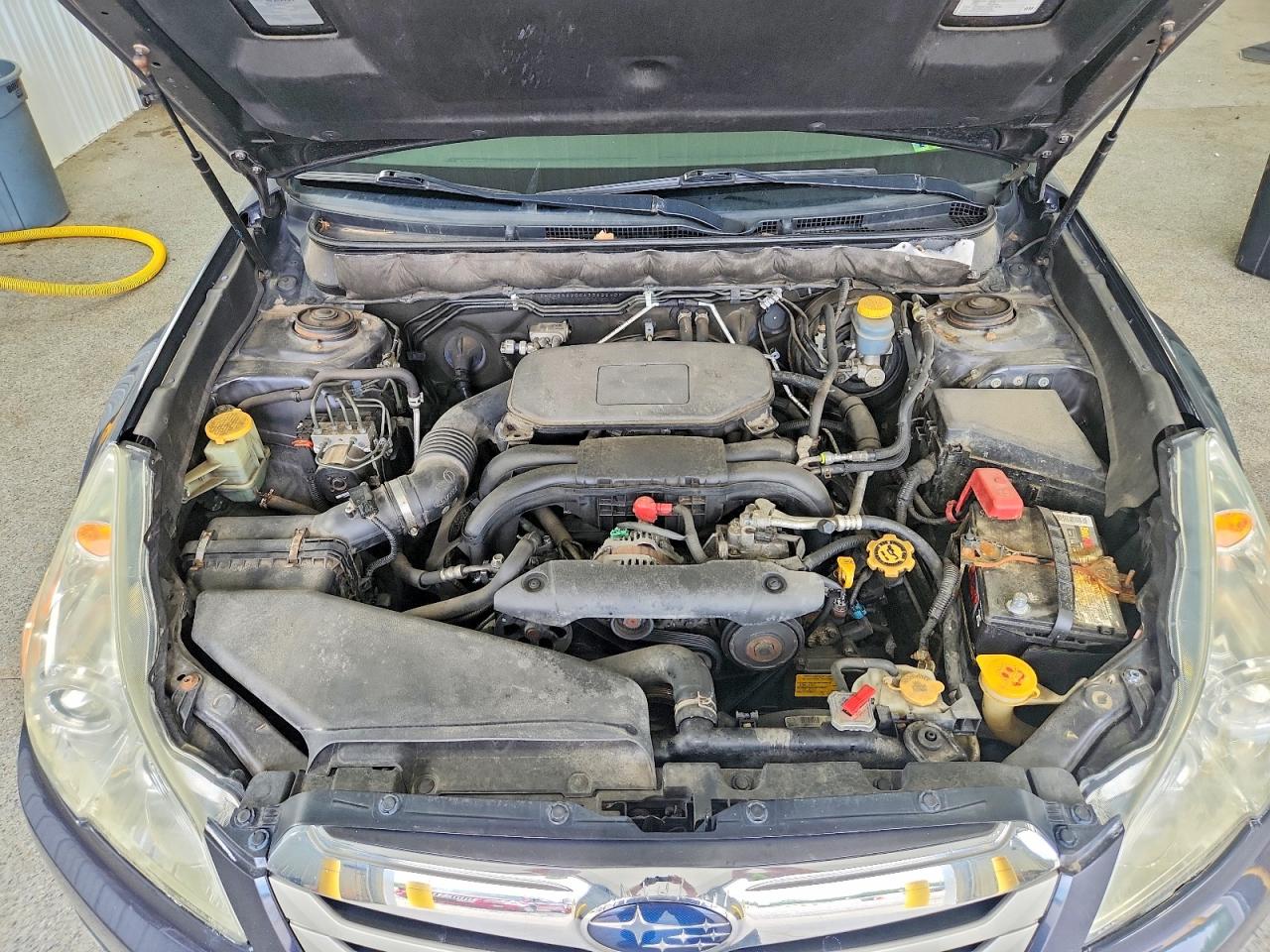 Subaru Outback 2.5i Premium