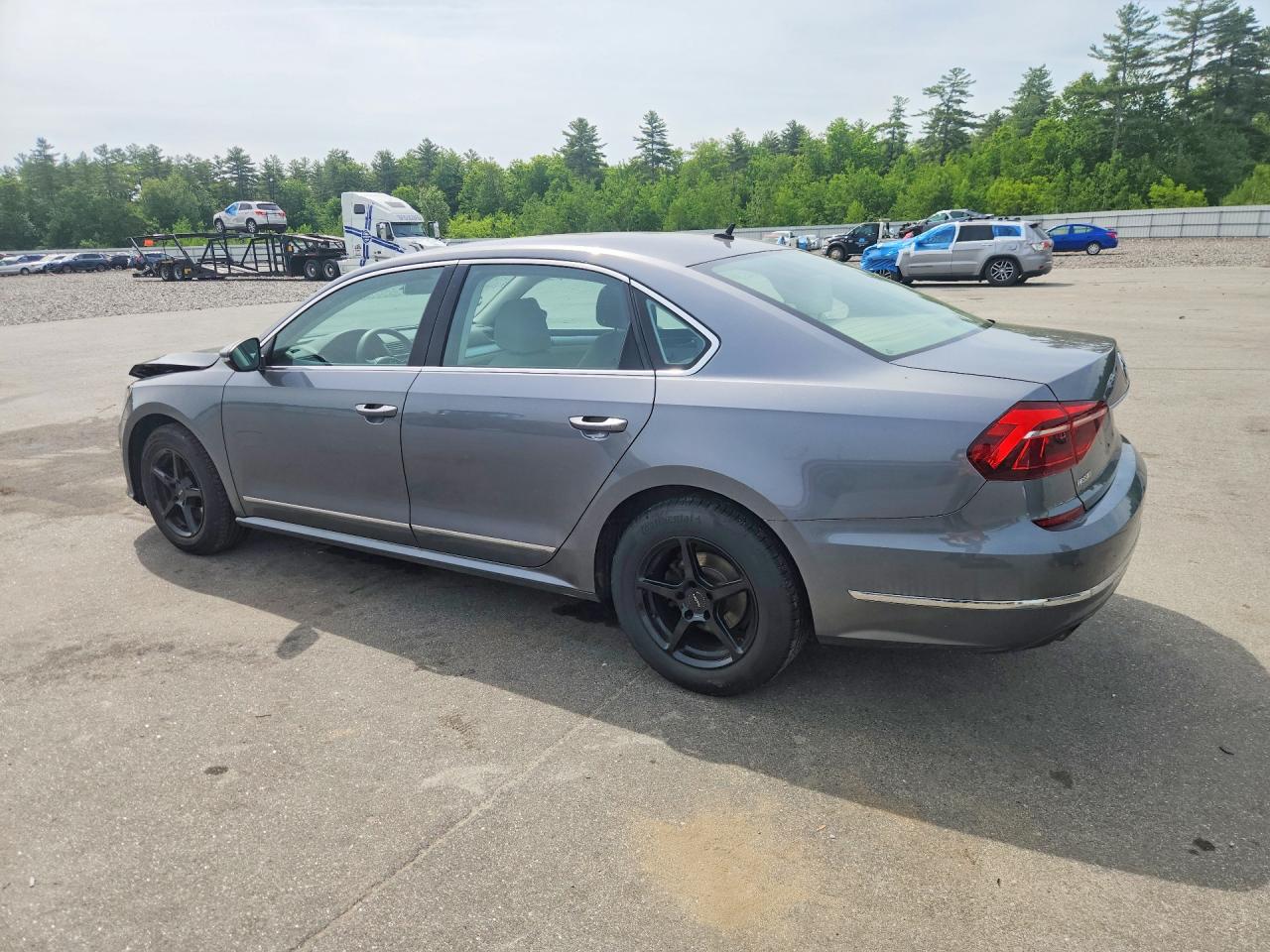 Volkswagen Passat S