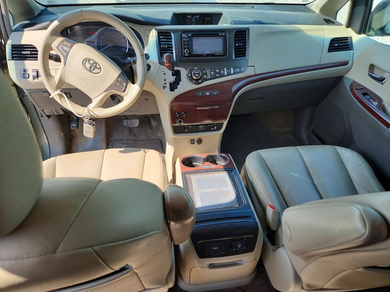 Toyota Sienna