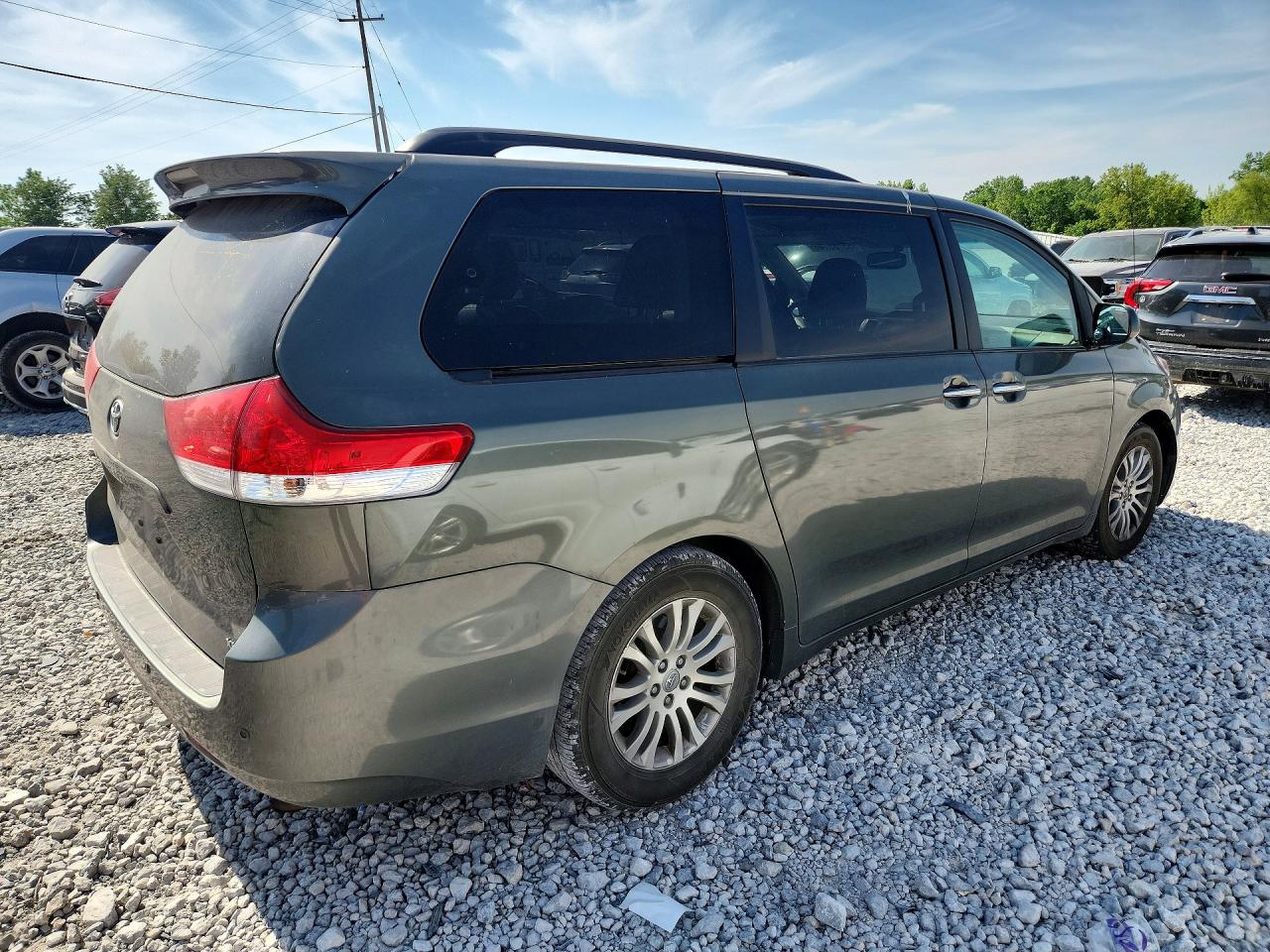 Toyota Sienna