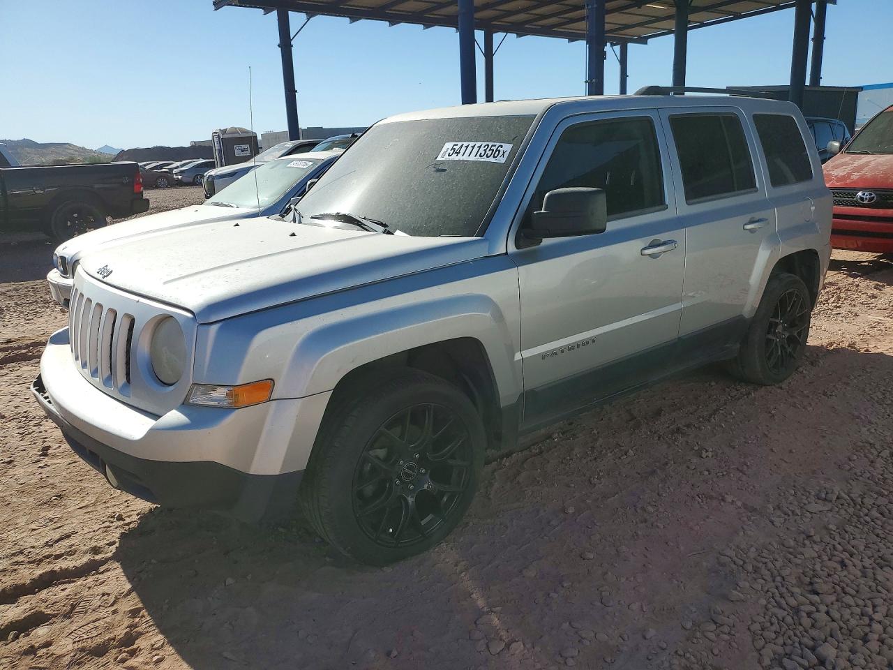 Salvage Jeep Patriot Image