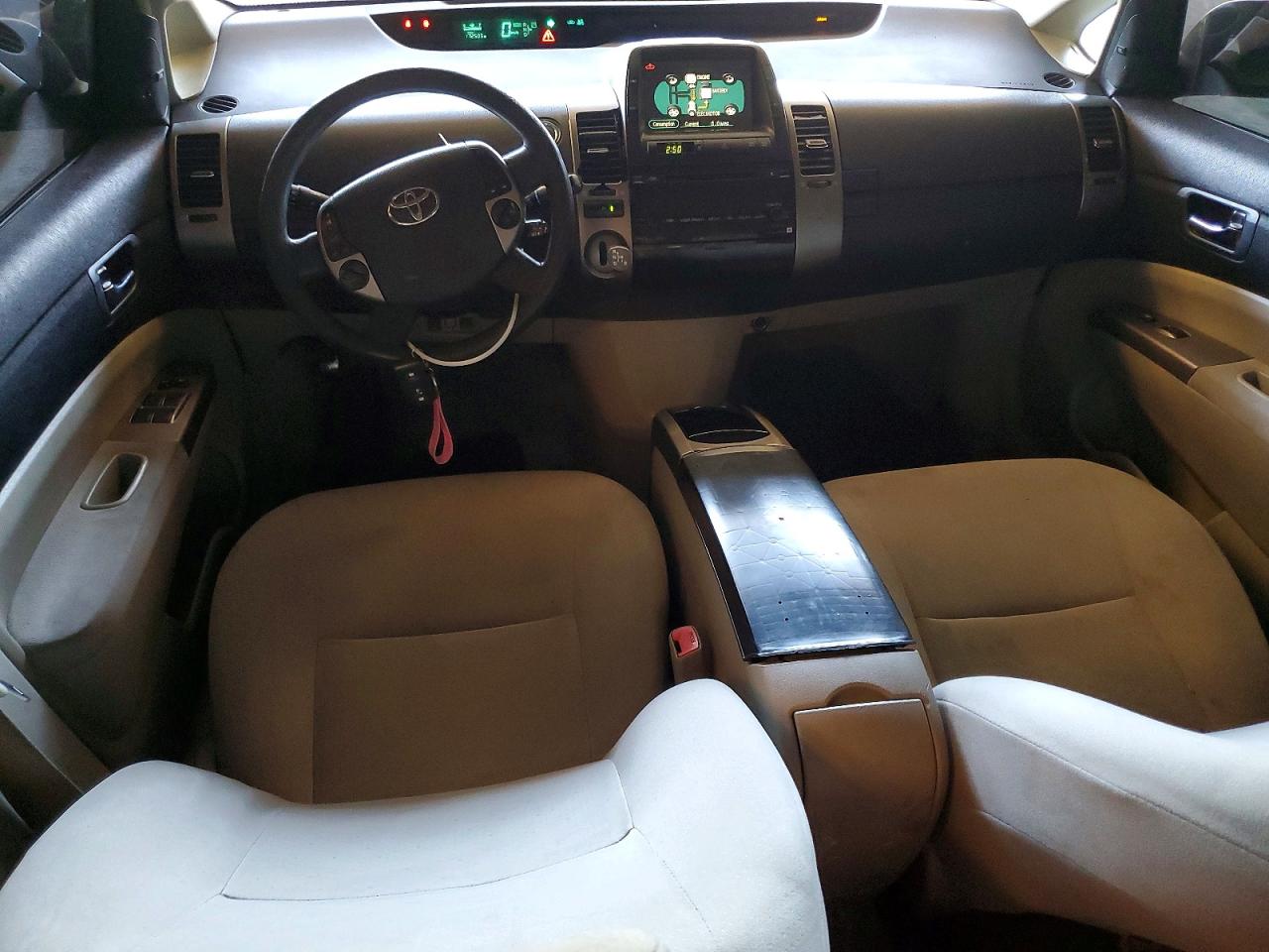 Toyota Prius Base