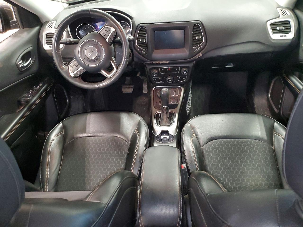 Jeep Compass Latitude