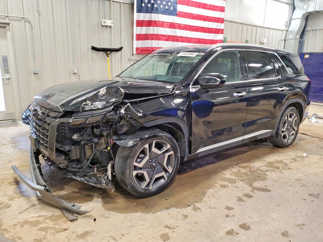 Salvage Hyundai PALISADE Image