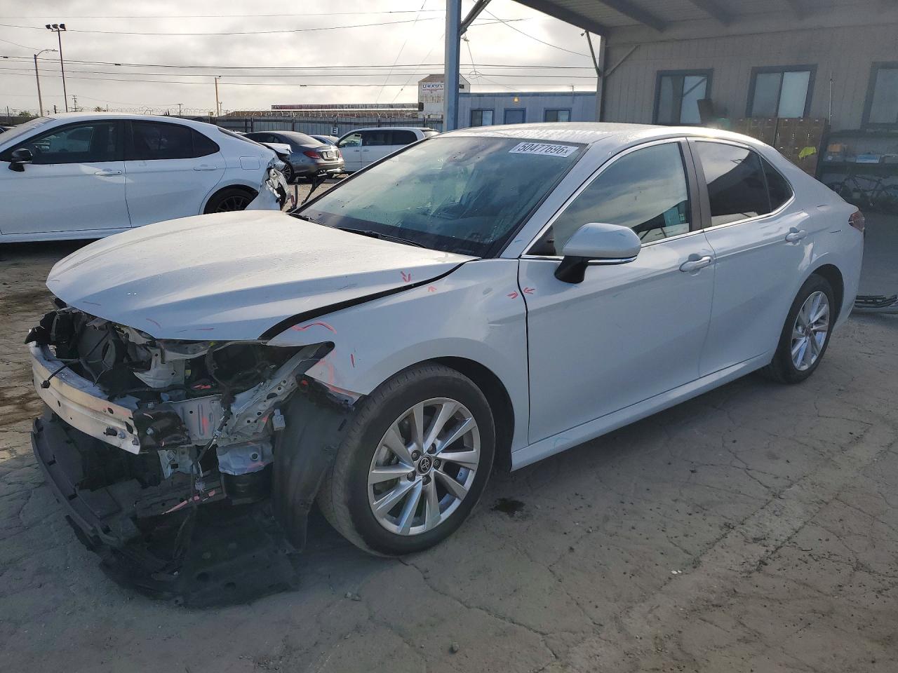 Salvage Toyota Camry Image