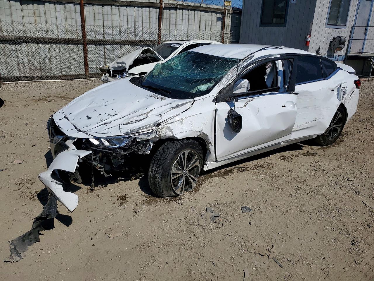 Salvage Nissan Sentra Image