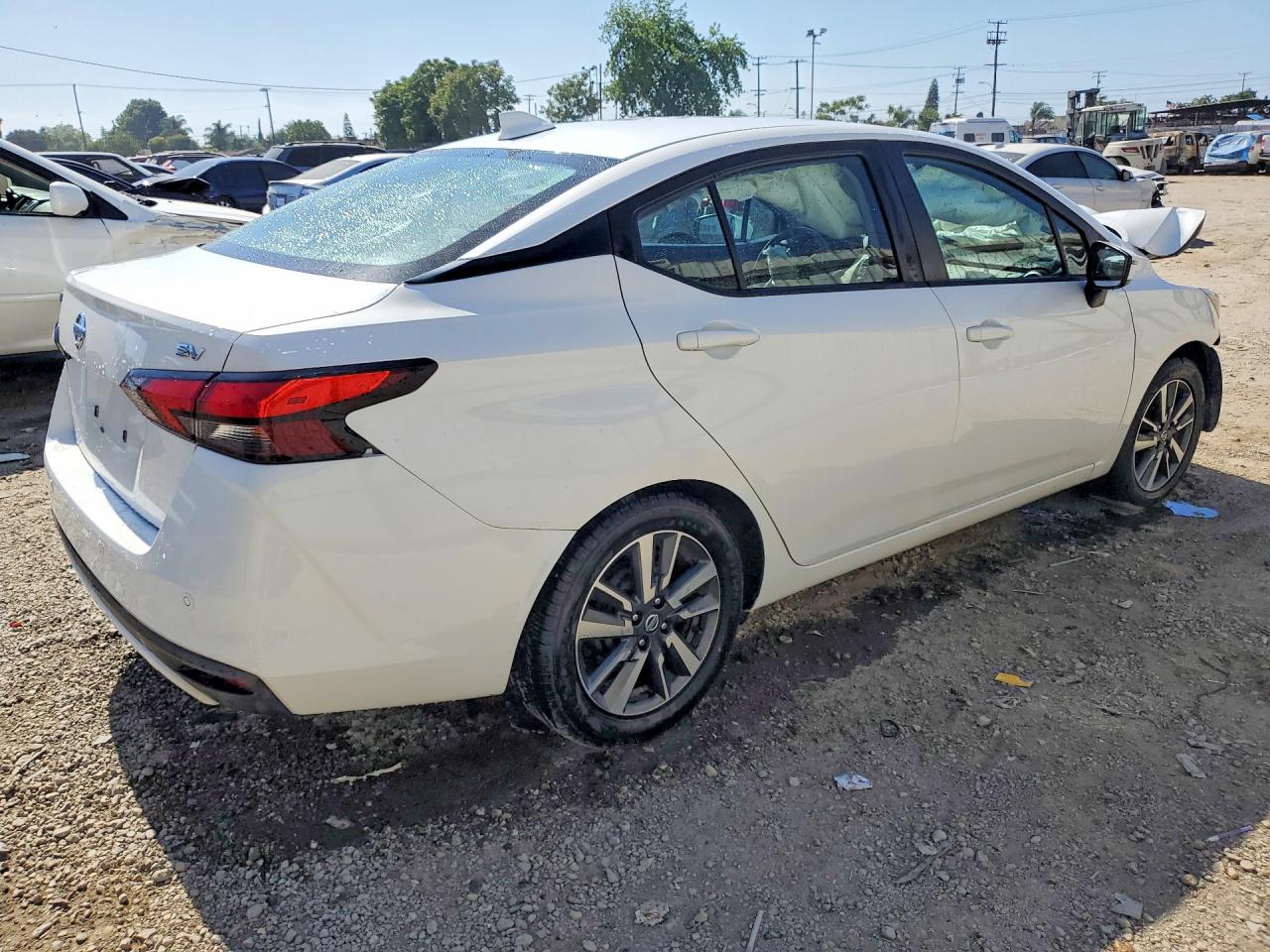Nissan Versa Sv
