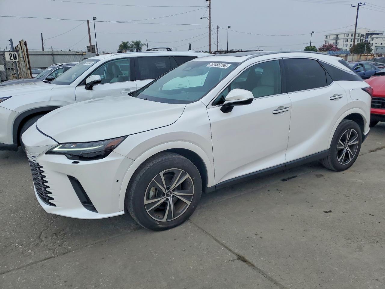 Salvage Lexus RX Image