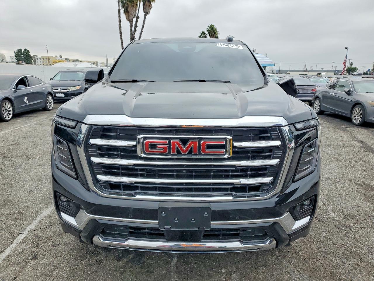 GMC Yukon Elevation