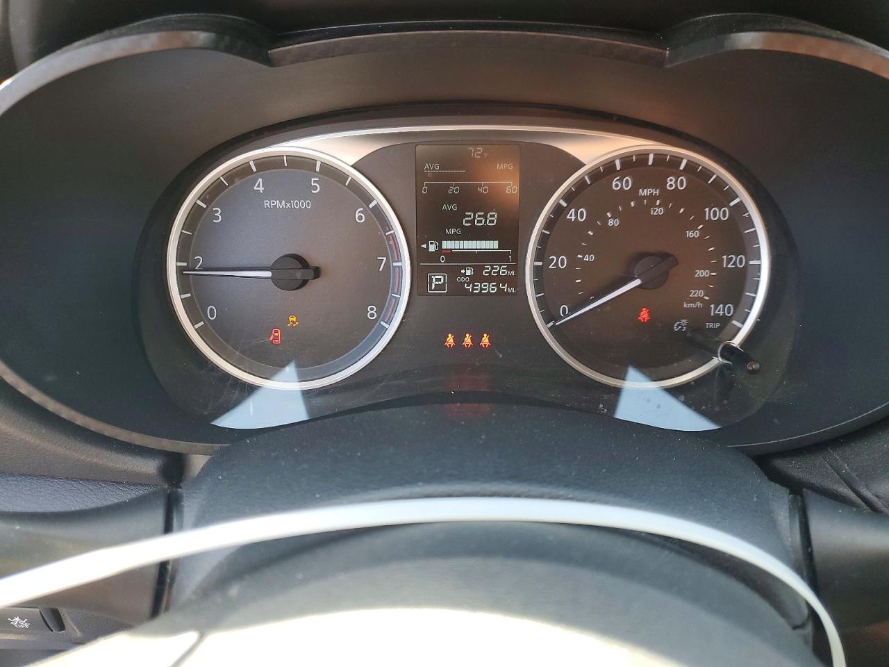 Nissan Versa S