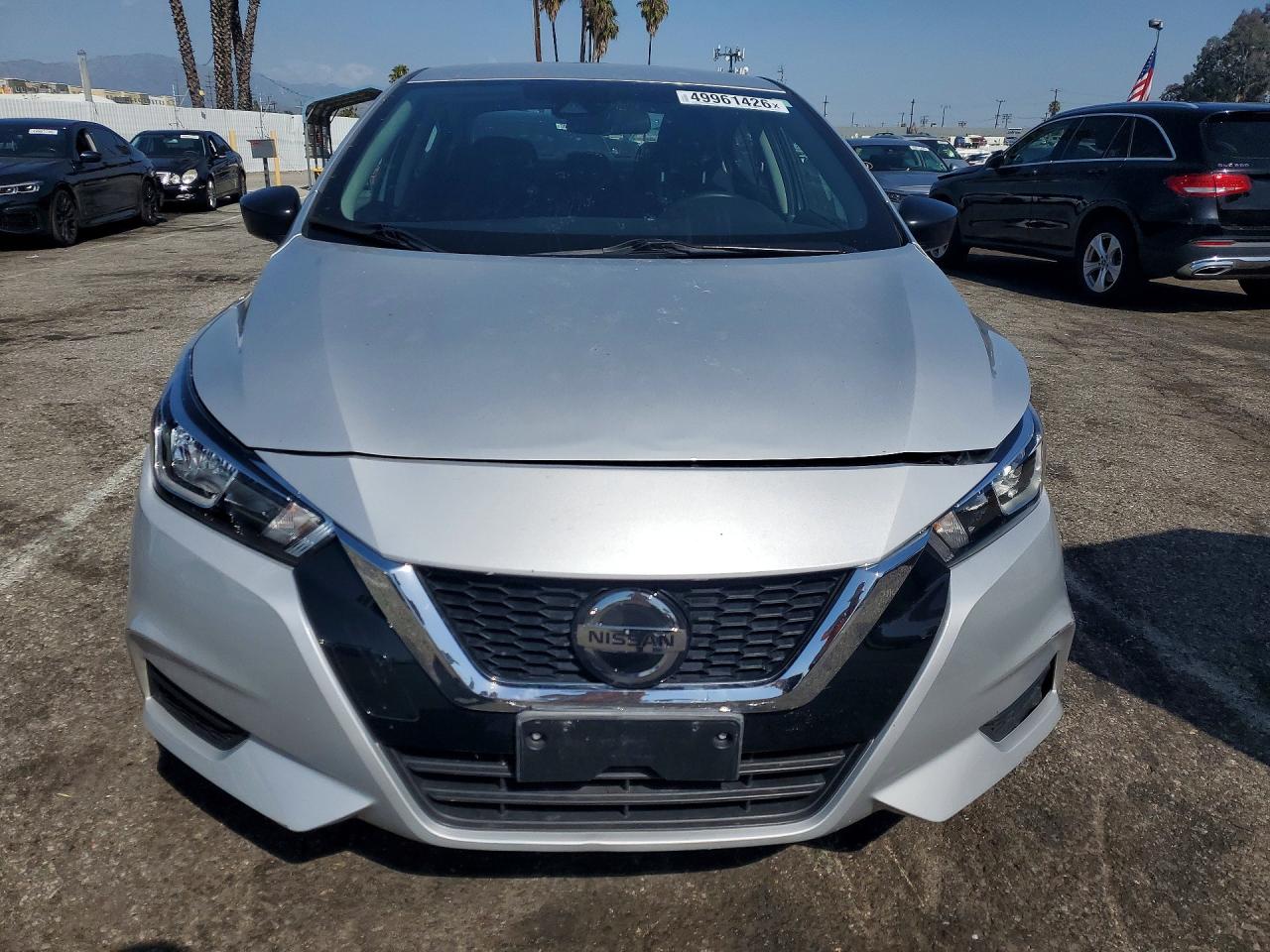 Nissan Versa S